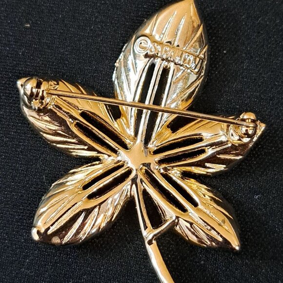 Vintage Sarah Conventry Gold Tone Leaf Brooch Pin 2" - Picture 2 of 5
